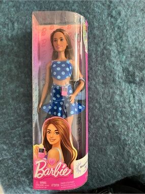 T1D Diabetic Barbie w/A1C (pretend) monitor & app